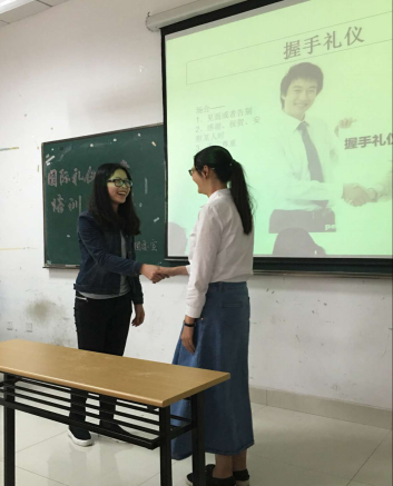 彩库宝典