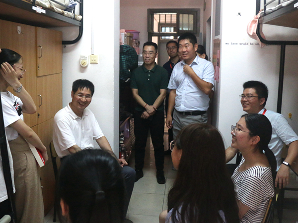 IMG_8911.JPG IMG_8911.JPG